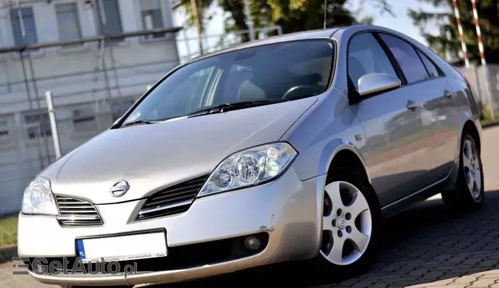NISSAN Primera 