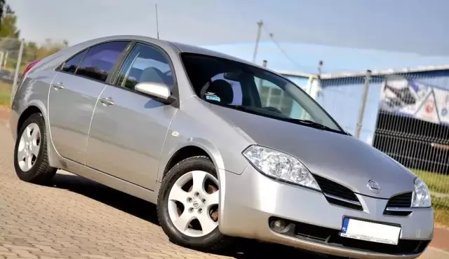 NISSAN Primera 