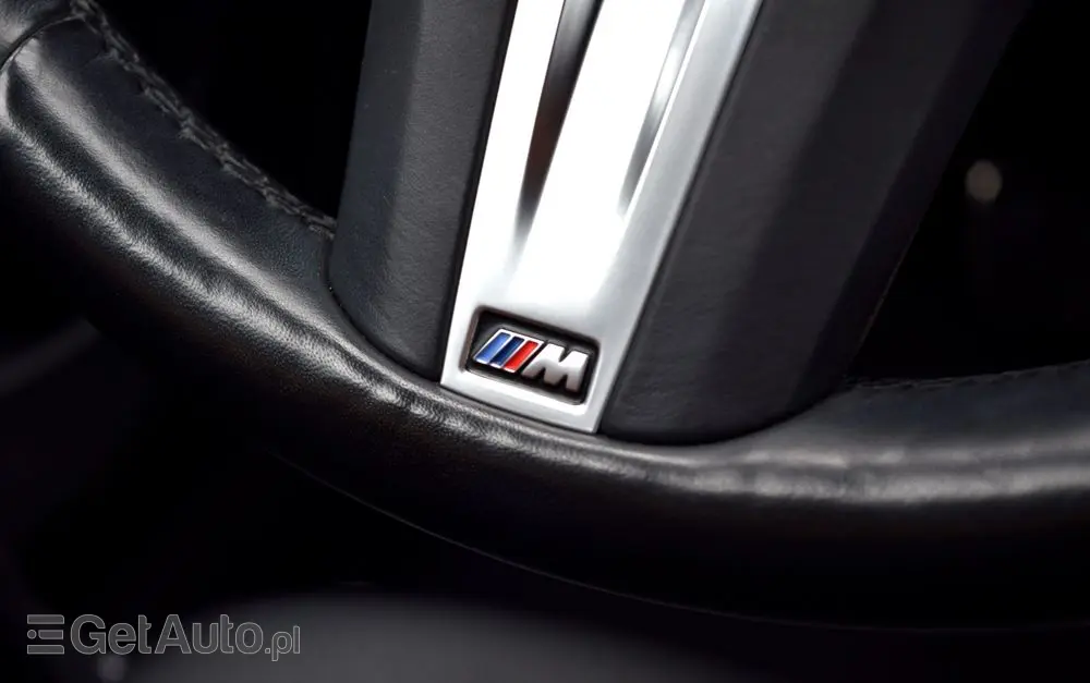 BMW Seria 3 320d xDrive M Sport sport