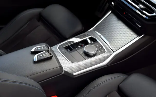 BMW Seria 3 320d xDrive M Sport sport