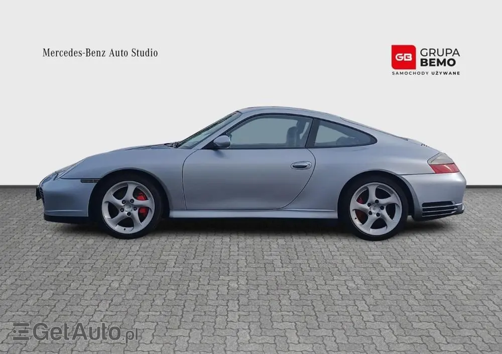 PORSCHE 911 Carrera 4S