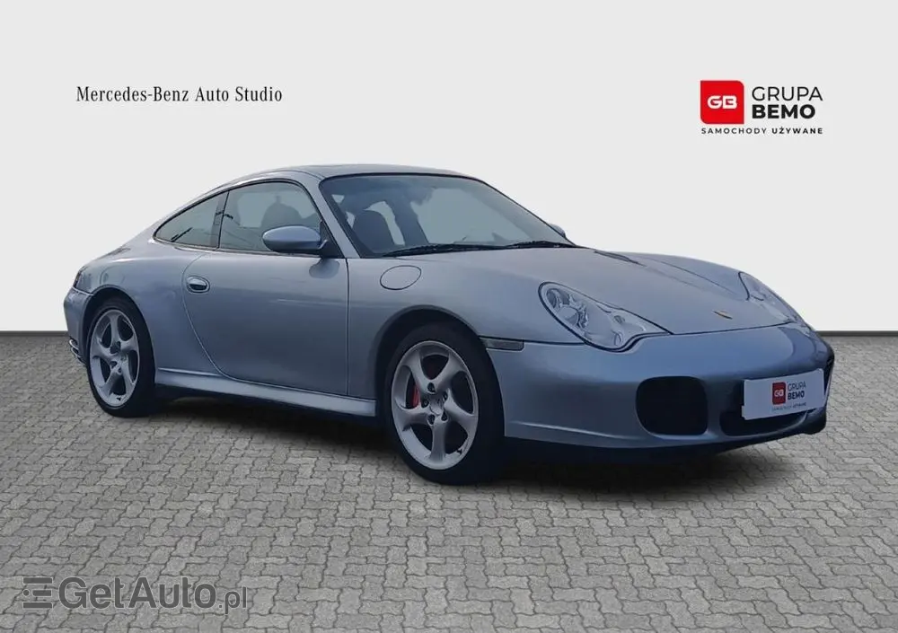 PORSCHE 911 Carrera 4S