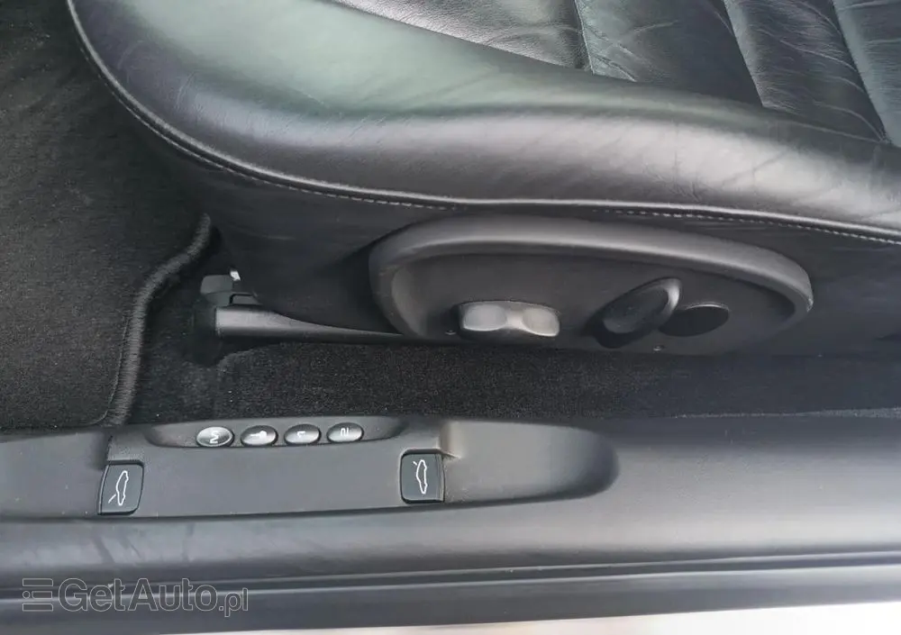 PORSCHE 911 Carrera 4S