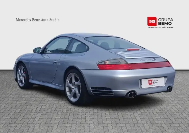 PORSCHE 911 Carrera 4S