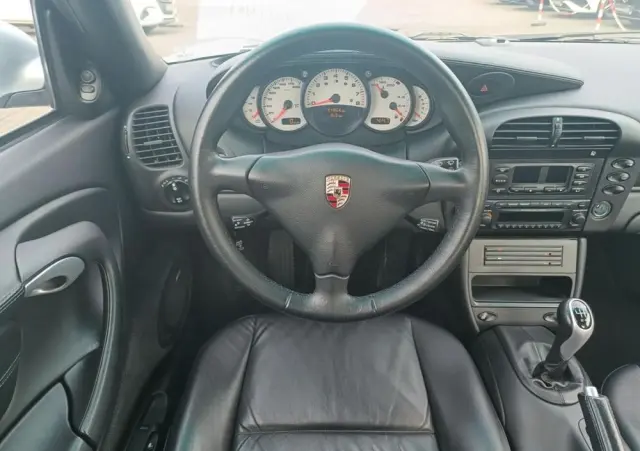 PORSCHE 911 Carrera 4S