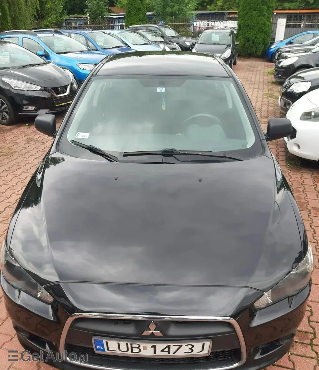 MITSUBISHI Lancer 