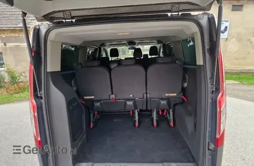 FORD Tourneo Custom 