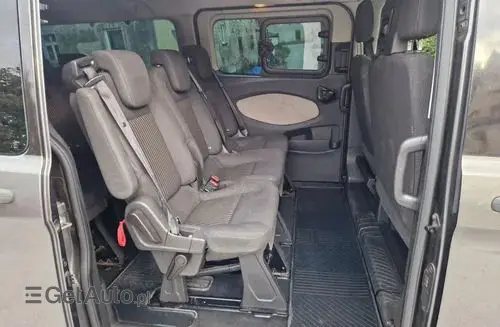 FORD Tourneo Custom 