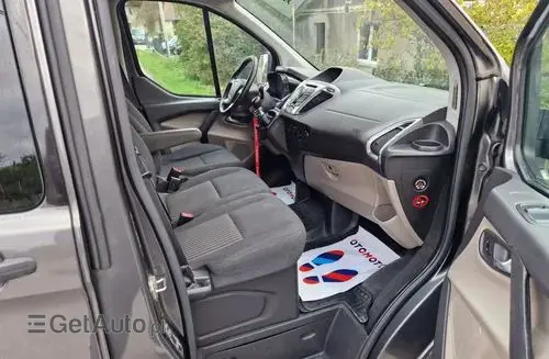 FORD Tourneo Custom 