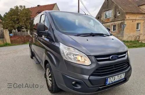 FORD Tourneo Custom 