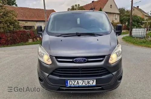 FORD Tourneo Custom 