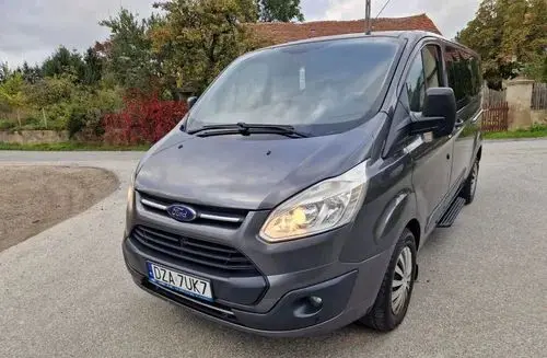 FORD Tourneo Custom 