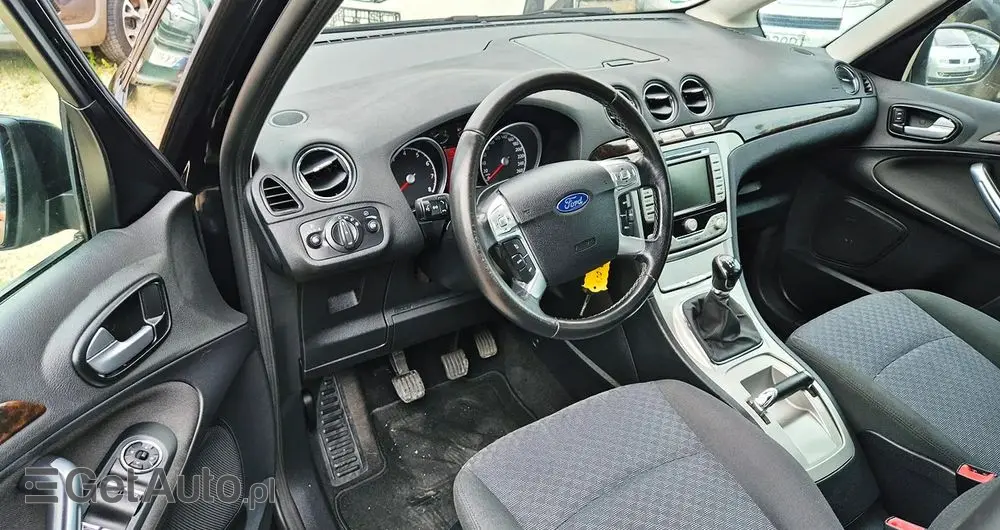 FORD Galaxy 2.0 FF Platinium X (Titanium)