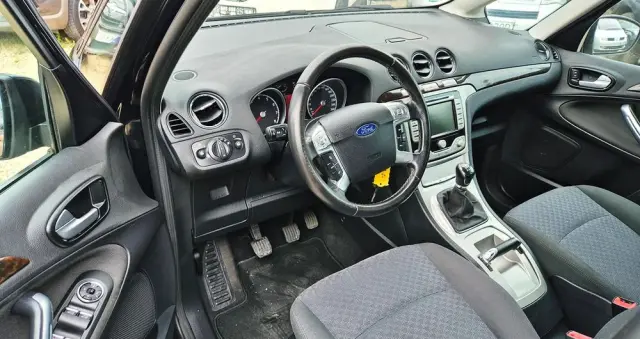 FORD Galaxy 2.0 FF Platinium X (Titanium)