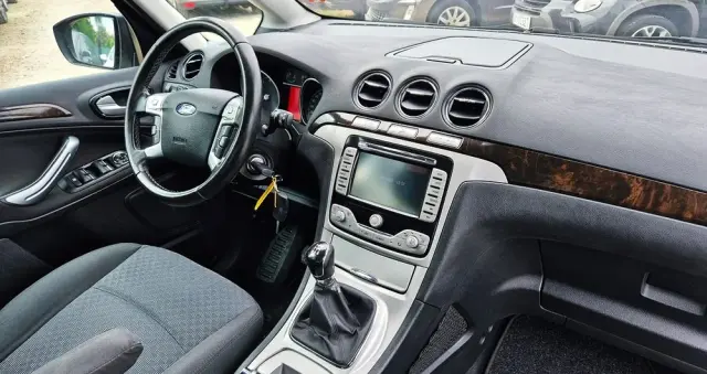 FORD Galaxy 2.0 FF Platinium X (Titanium)