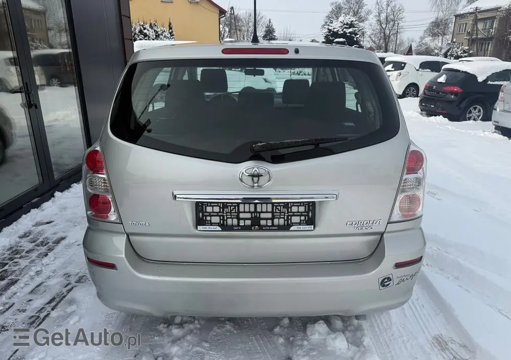 TOYOTA Corolla Verso 1.8 Sol + 7os