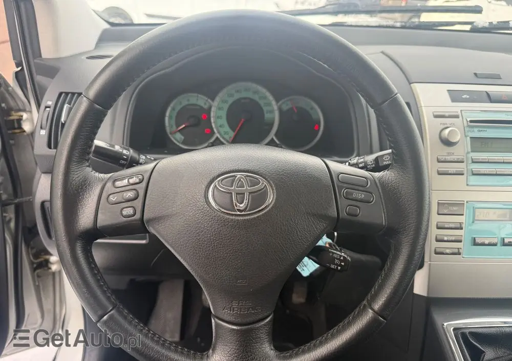 TOYOTA Corolla Verso 1.8 Sol + 7os