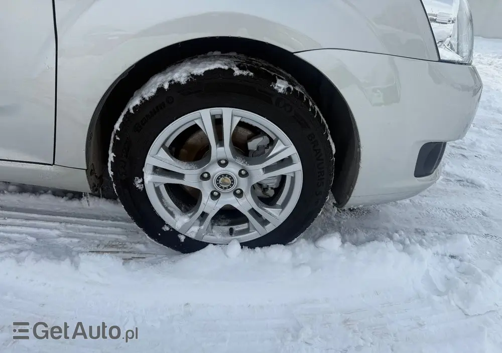 TOYOTA Corolla Verso 1.8 Sol + 7os