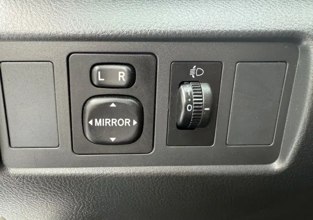 TOYOTA Corolla Verso 1.8 Sol + 7os