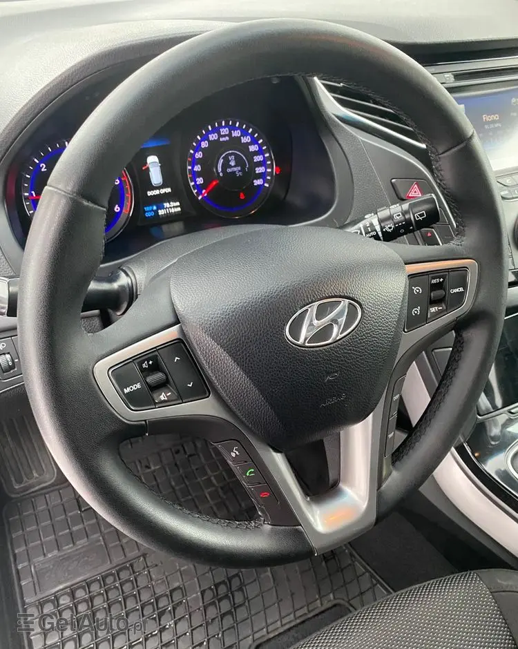 HYUNDAI I40 1.7 CRDi blue Style