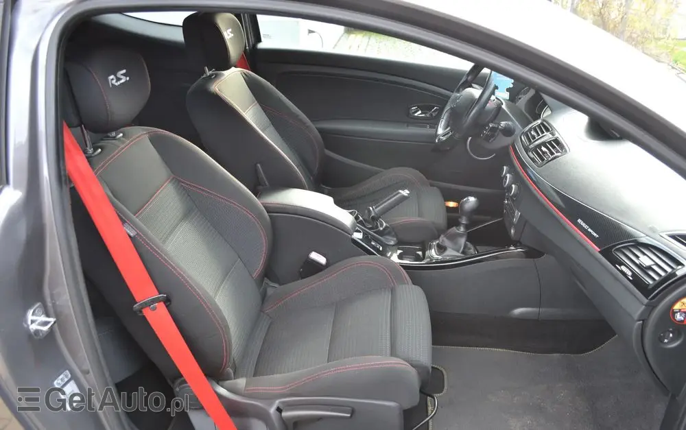 RENAULT Megane 2.0 16V R.S