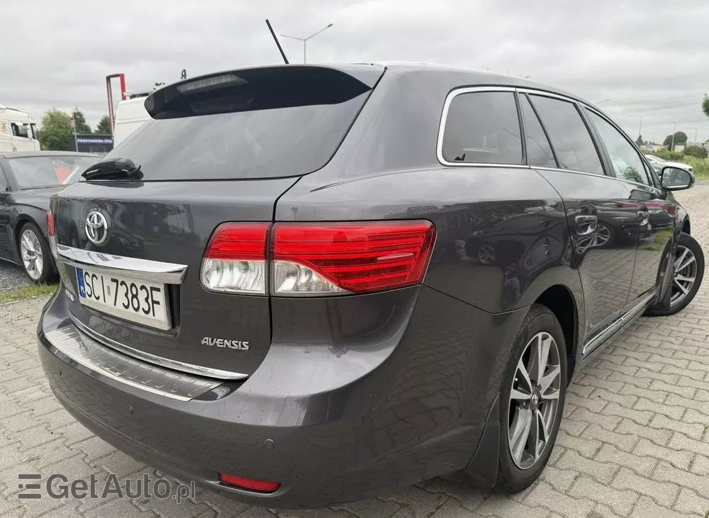 TOYOTA Avensis 2.0 D-4D Premium