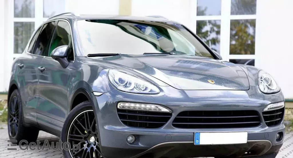 PORSCHE Cayenne 