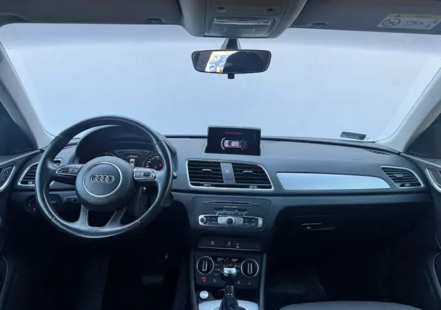 AUDI Q3 2.0 TDI S tronic