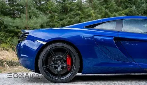 MCLAREN 650S 