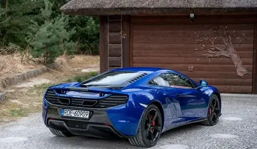 MCLAREN 650S 