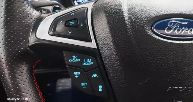 FORD Edge 2.0 EcoBlue Twin-Turbo 4WD ST-Line