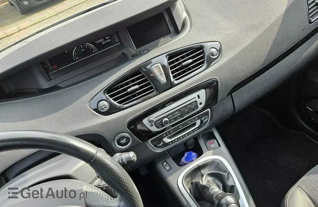 RENAULT Scenic 