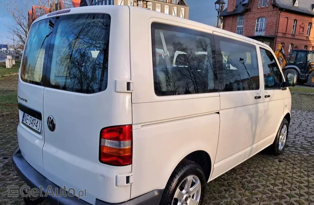 VOLKSWAGEN TRANSPORTER 