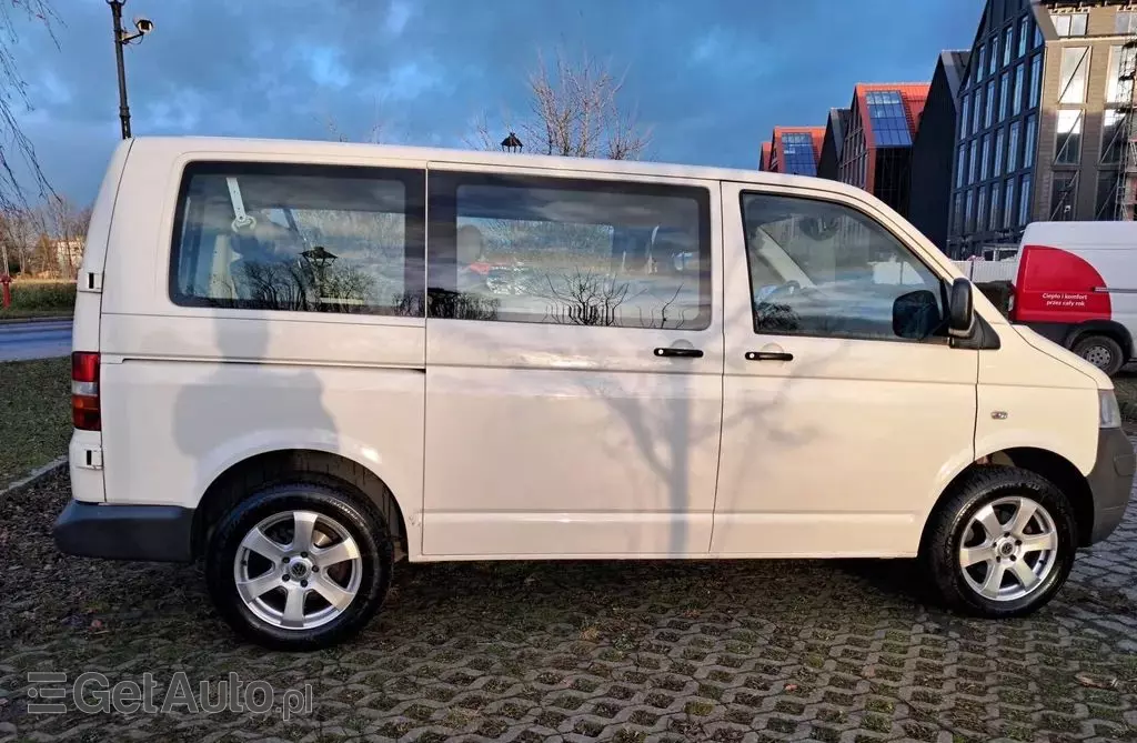 VOLKSWAGEN TRANSPORTER 