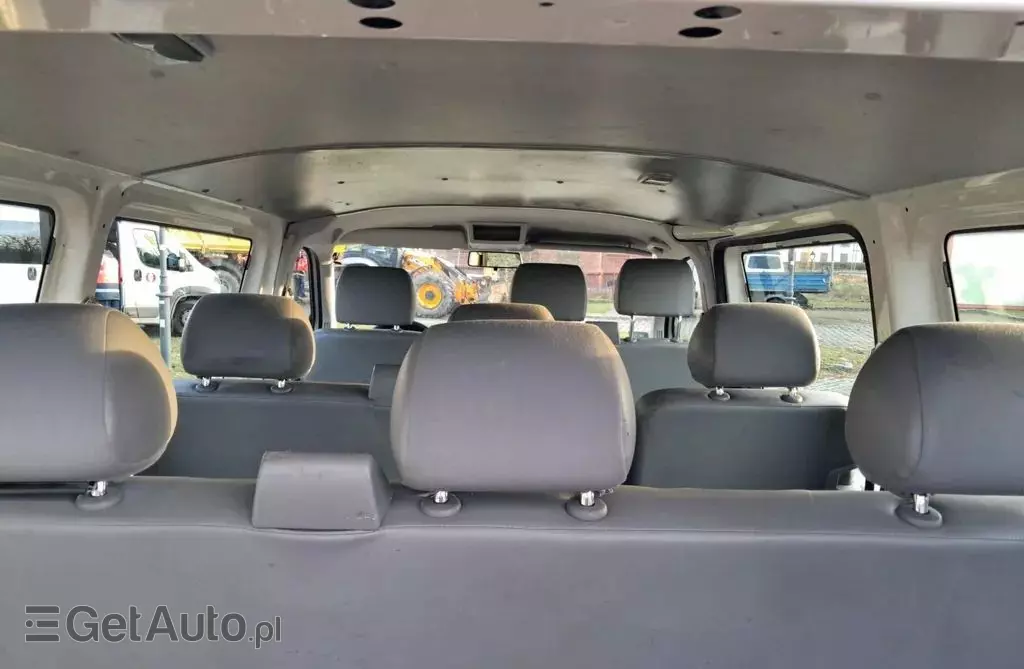 VOLKSWAGEN TRANSPORTER 