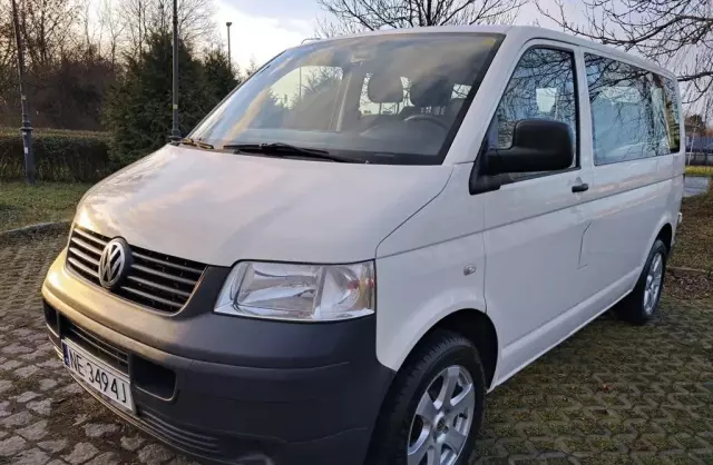 VOLKSWAGEN TRANSPORTER 