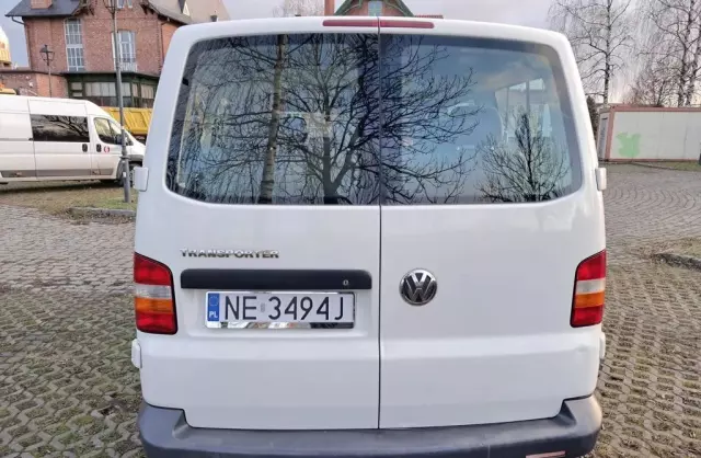 VOLKSWAGEN TRANSPORTER 