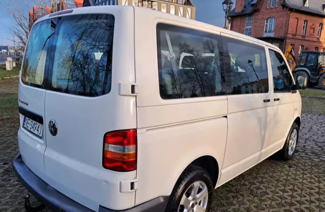 VOLKSWAGEN TRANSPORTER 