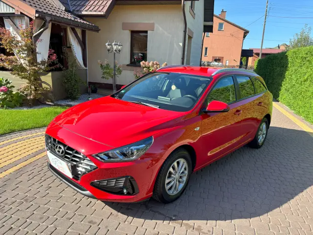 HYUNDAI I30 Modern
