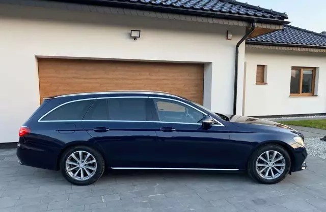 MERCEDES-BENZ Klasa E 