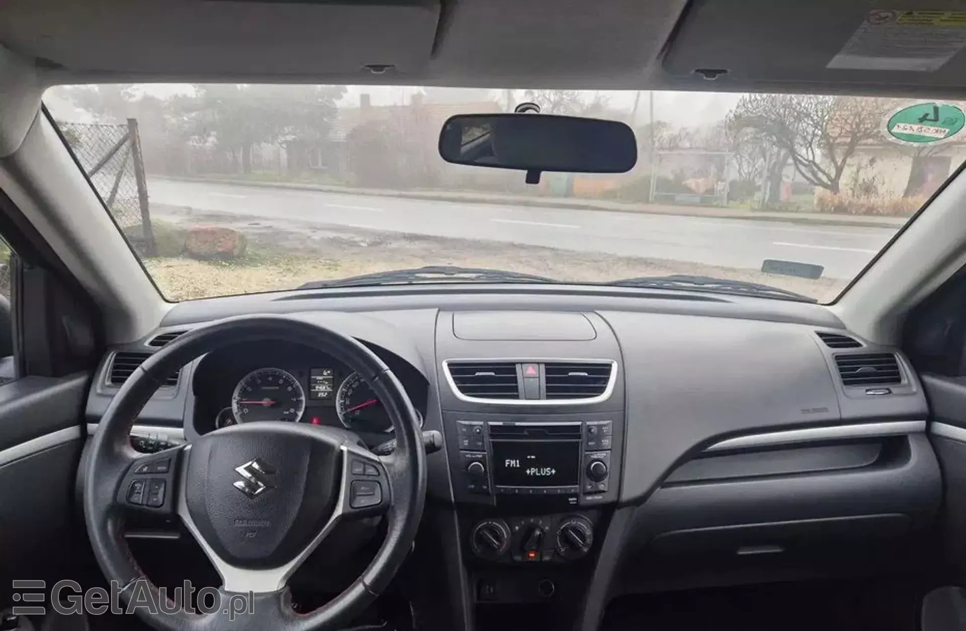 SUZUKI Swift 1.2 (94 KM) 3d