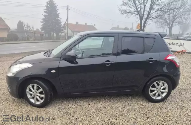SUZUKI Swift 1.2 (94 KM) 3d