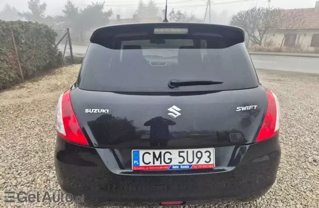 SUZUKI Swift 1.2 (94 KM) 3d