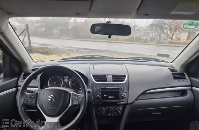 SUZUKI Swift 1.2 (94 KM) 3d