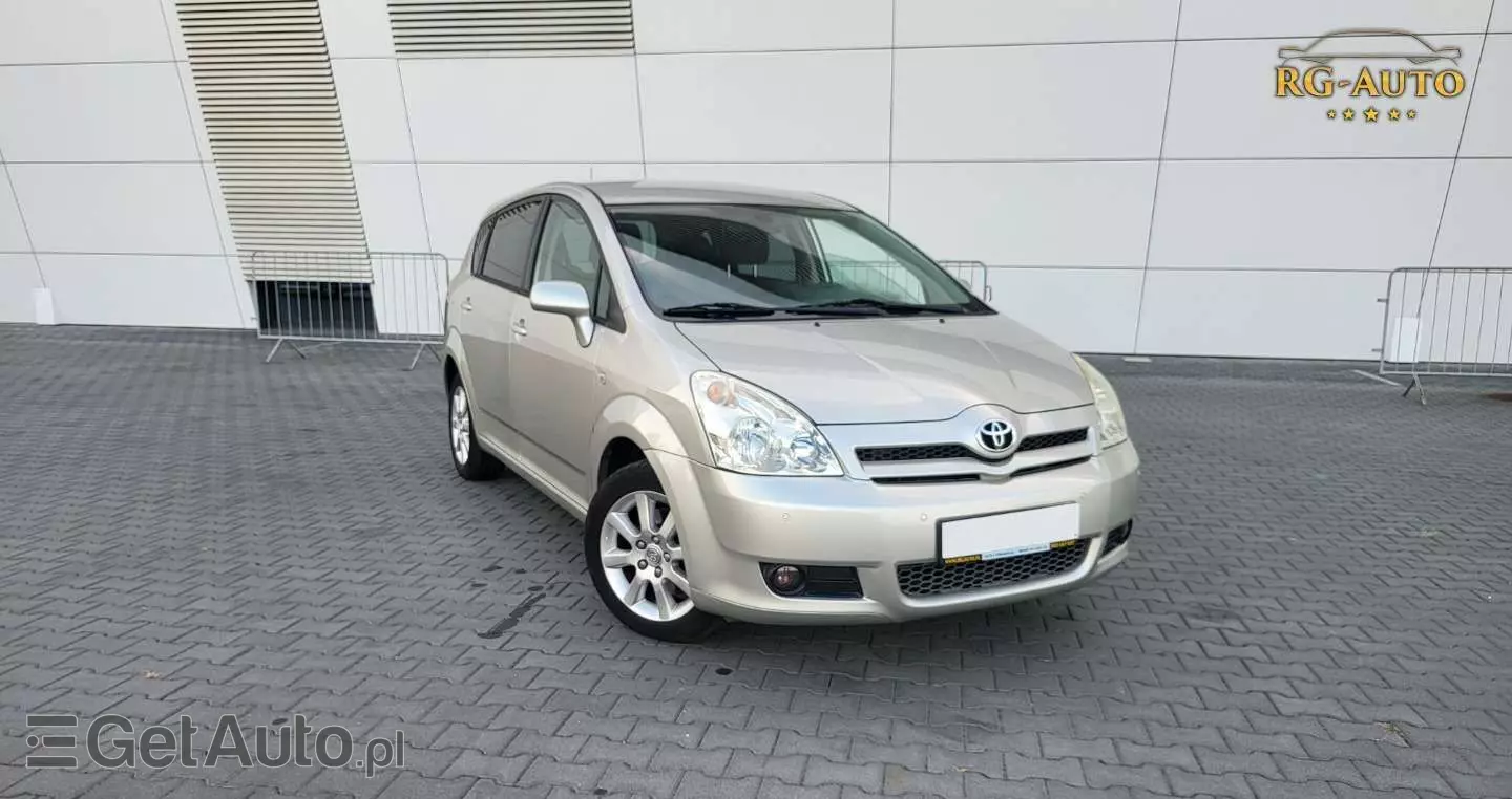 TOYOTA Corolla Verso 