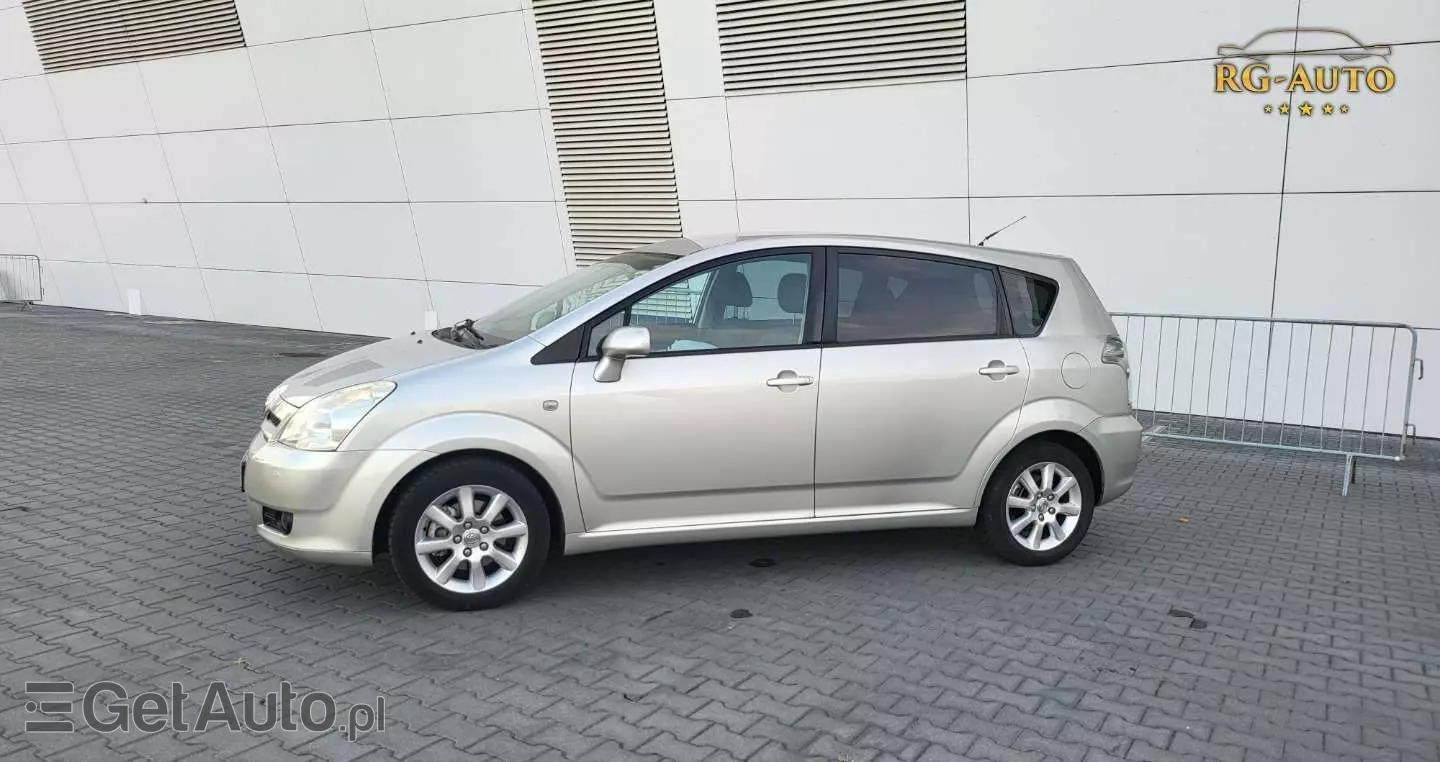 TOYOTA Corolla Verso 