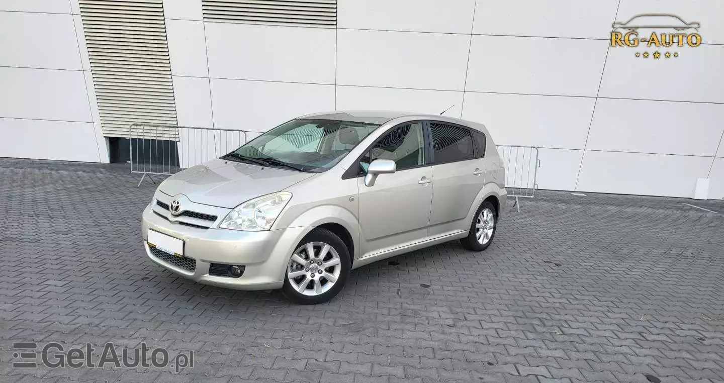 TOYOTA Corolla Verso 