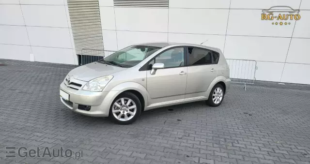 TOYOTA Corolla Verso 