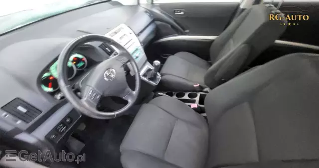 TOYOTA Corolla Verso 