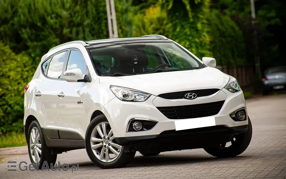 HYUNDAI Ix35 1.7 CRDi 2WD blue Finale Gold